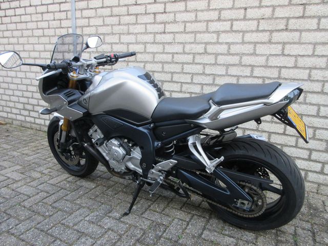 yamaha - fz-1
