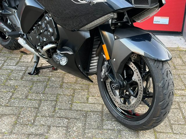 bmw - k-1600-gt