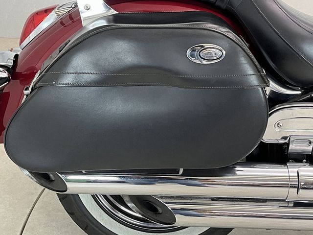 kawasaki - vn-900-light-tourer