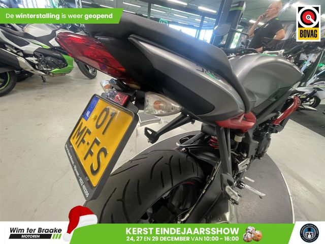 triumph - street-triple-675