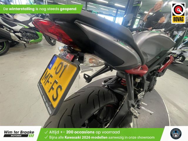 triumph - street-triple-675