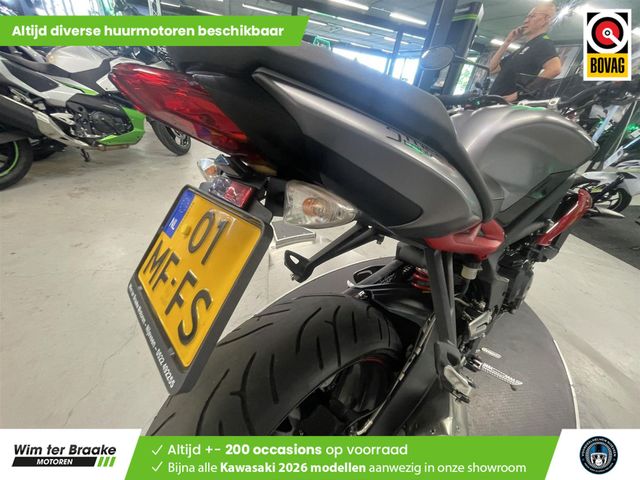 triumph - street-triple-675