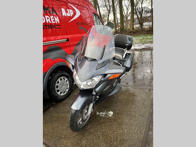 honda - st-1300-pan-european-abs