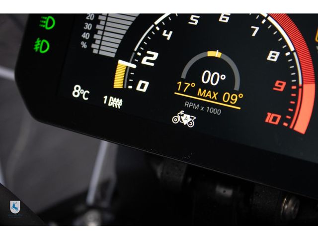 bmw - r-1300-gs-triple-black