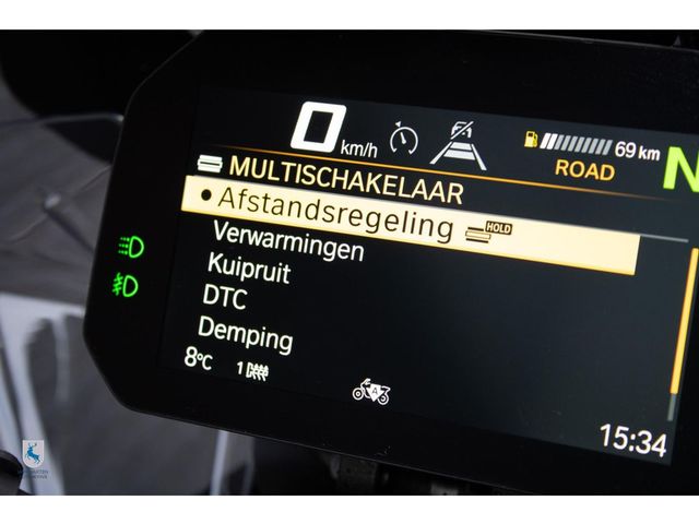 bmw - r-1300-gs-triple-black