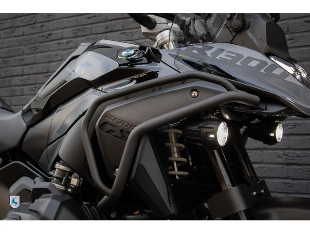 bmw - r-1300-gs-triple-black