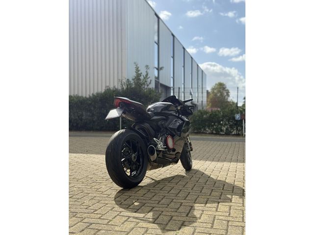 ducati - panigale-v2