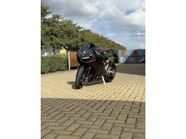 ducati - panigale-v2