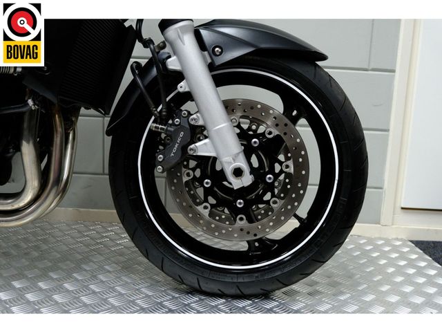 suzuki - gsr-600