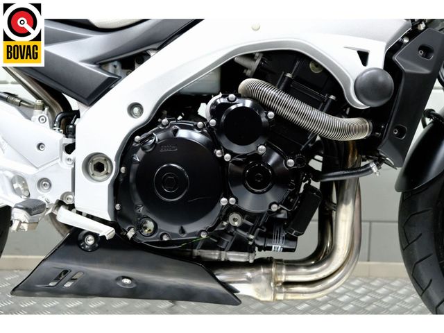 suzuki - gsr-600