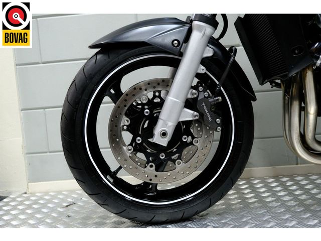suzuki - gsr-600