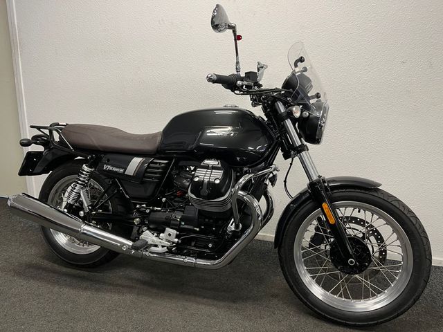 moto-guzzi - v-7-iii-special