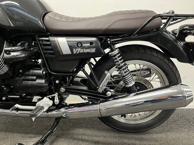 moto-guzzi - v-7-iii-special