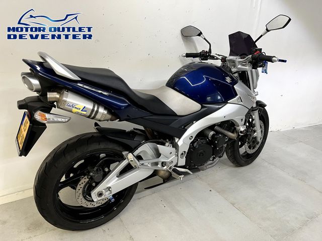 suzuki - gsr-600