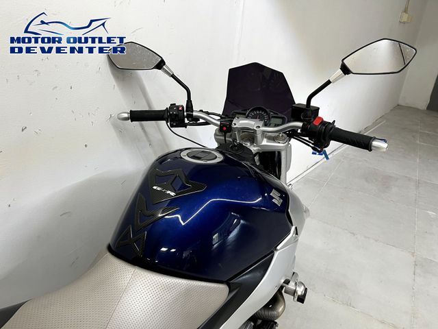 suzuki - gsr-600