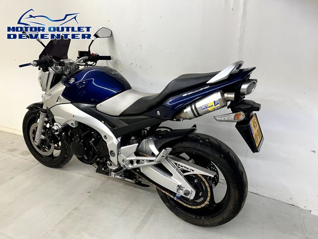 suzuki - gsr-600