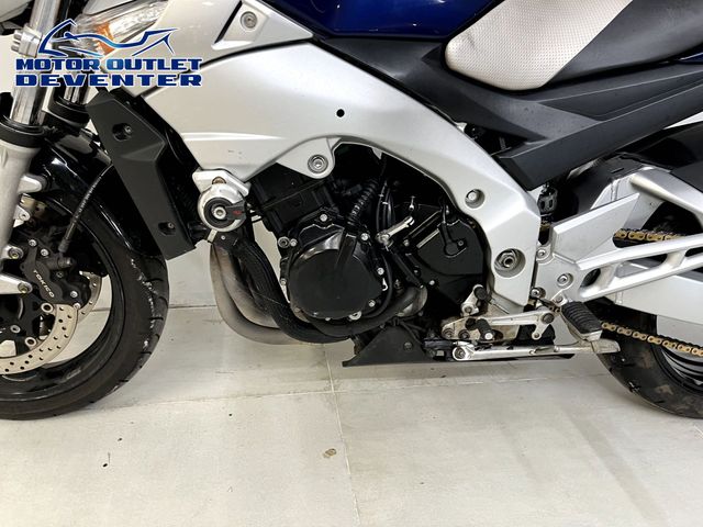 suzuki - gsr-600