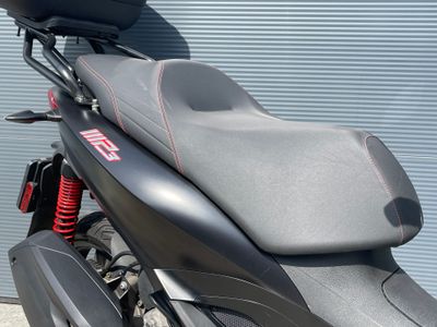 PIAGGIO MP3 300 HPE SPORT – foto 4