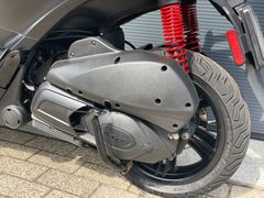 Piaggio MP3 300 HPE Sport 2021 occasion – foto 17 van 22