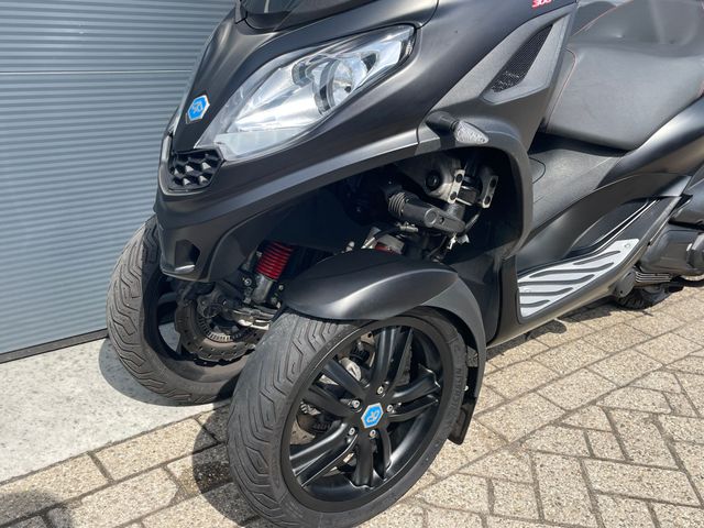 piaggio - mp3-300-hpe-sport