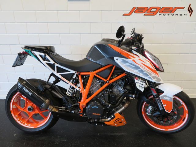ktm - 1290-super-duke-r