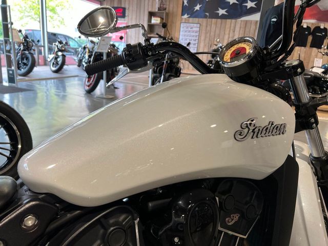 indian - scout-bobber-sixty