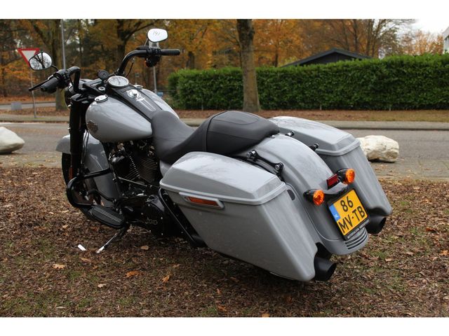 harley-davidson - road-king-special-flhrxs