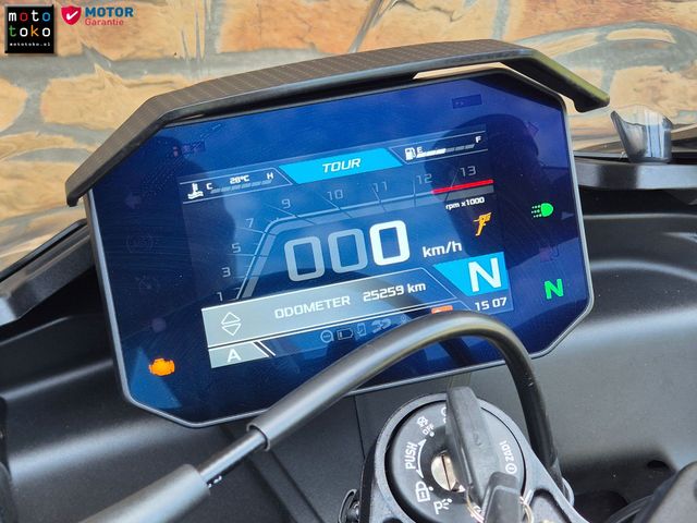 aprilia - tuono-v4-1100