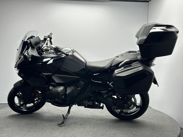 bmw - r-1300-rt