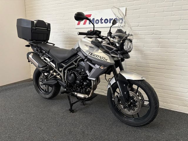 triumph - tiger-800-xrx