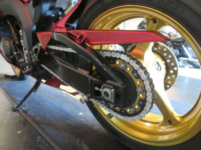 honda - cbr-1000-rr-fireblade