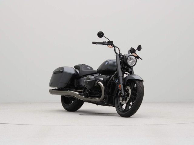 bmw - r-18-rocktane