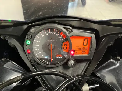 SUZUKI GSX-R 1000 – foto 2