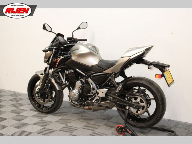 kawasaki - z650
