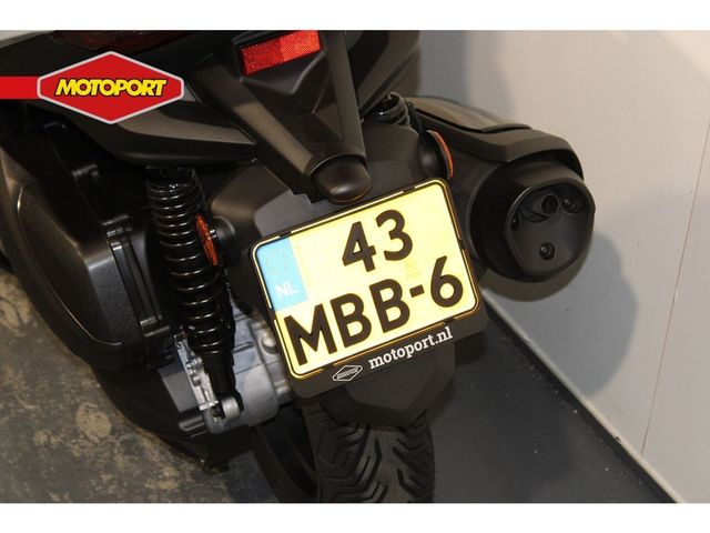 yamaha - x-max-300-tech-max