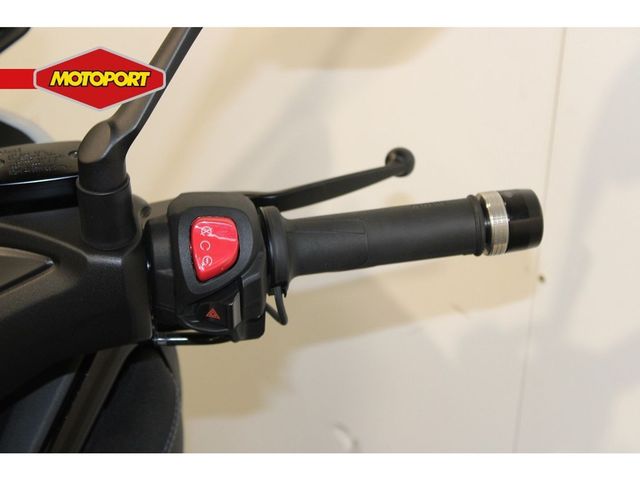 yamaha - x-max-300-tech-max