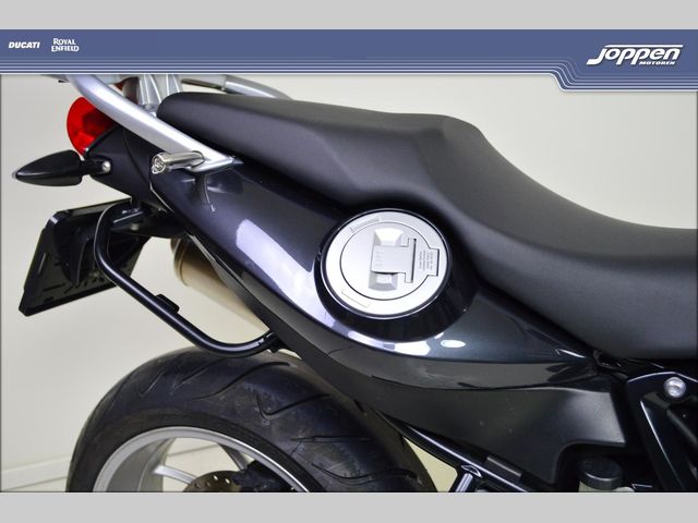 bmw - f-800-gt