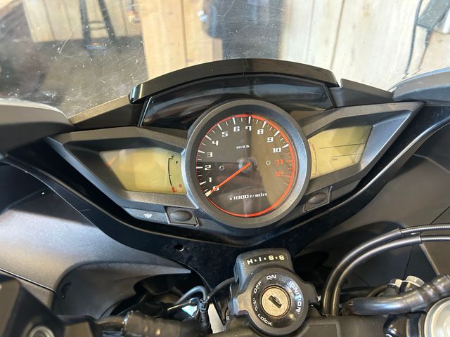 honda - vfr-1200-f