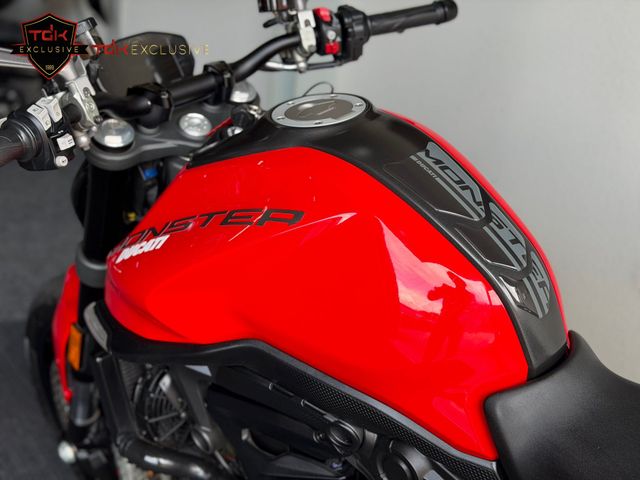 ducati - monster