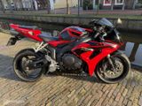 HONDA CBR 1000 RR FIREBLADE