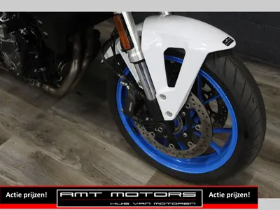 SUZUKI GSX-8S – foto 4