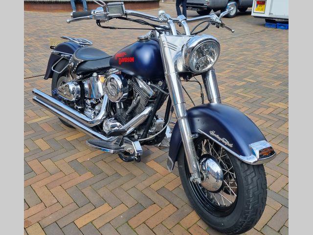 harley-davidson - heritage-softail-flst