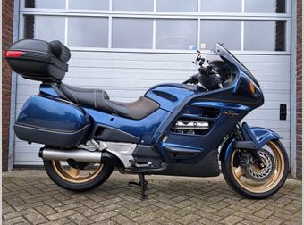 Honda ST 1100 PAN European CBS ABS TCS 2002 occasion