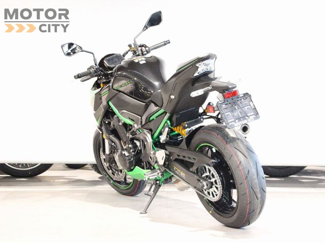 kawasaki - z900