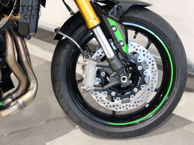 kawasaki - z900