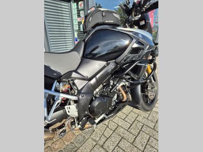 SUZUKI V-STROM DL 1000 – foto 3