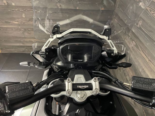 triumph - tiger-1200-xcx