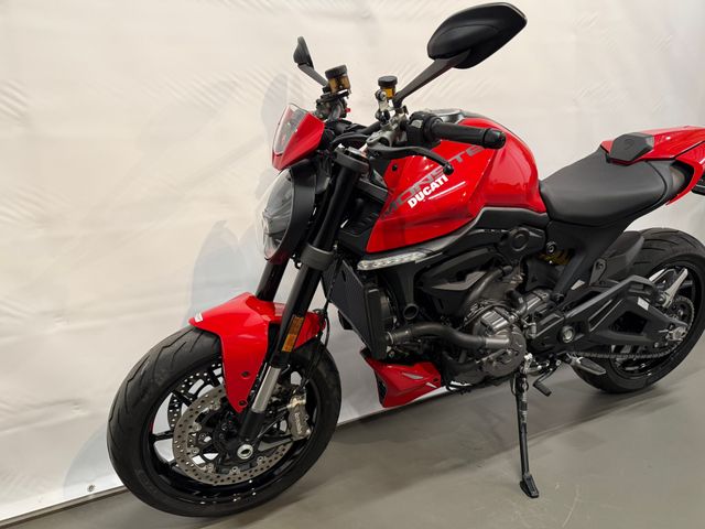 ducati - monster-plus