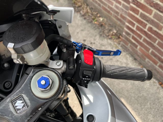 suzuki - gsx-r-600
