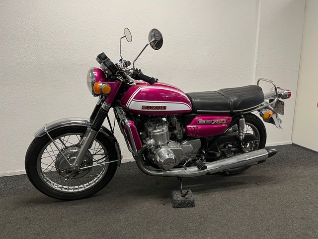 suzuki - gt-750